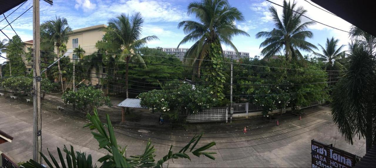 Nasa Hotel Phuket Extérieur photo